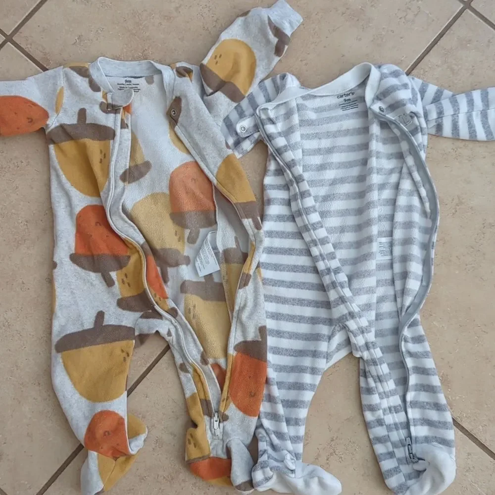 Carter's Fleece Zip-Up Footie Sleep Pajamas Acorn Stripes - 9 months